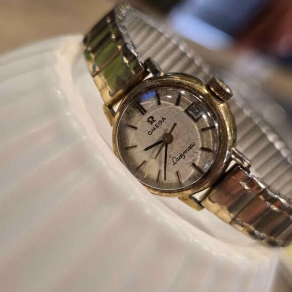Vintage Omega Ladymatic Watch main image 4